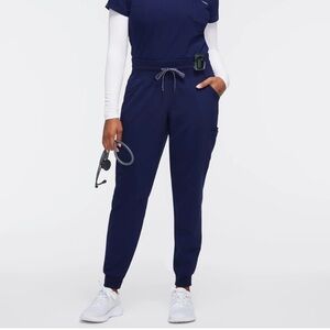 Jaanuu • Women's 13-Pocket Scrub Jogger in Navy Blue • Petite